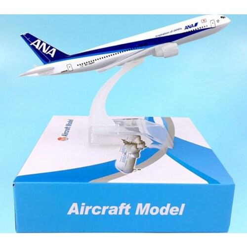 1:400 Air Japan ANA Airplane Boeing B767-300 Model Base Alloy Aircraft Plane Display Toys Ailiner Collection Airliner Adult Gift