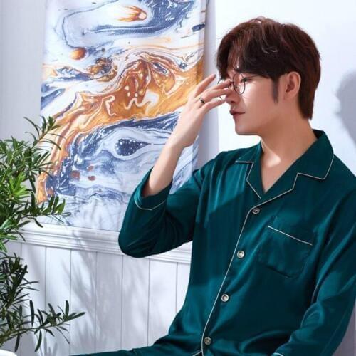 Mens Silk Homewear Long Sleeve Sleepwear Adult 2 Pcs Set Nightwear Male Satin Homewear Plus Size Students Leisure Clothes J001