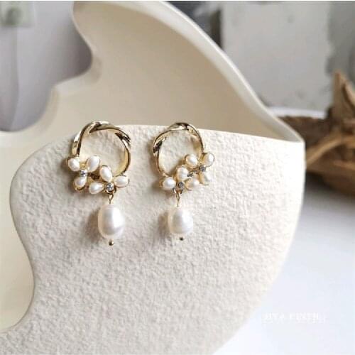 New Korea Earrings 925 Needles Copper Plated 14k Gold Natural Freshwater Pearl Earrings Zircon .AAA