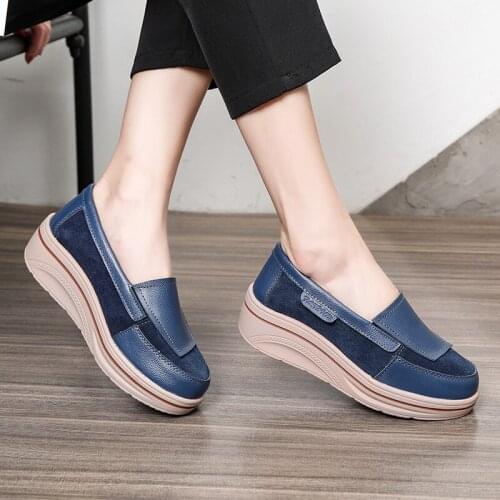 Womens Platform Sneakers Cow Suede Leather Flats Height Increasing Slip On Loafers Swing Shoes Shallow Ladies Casual Footwear