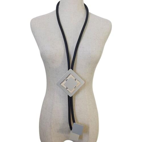 YD&YDBZ Designer Black Leather Rubber Rope Necklace For Ladies Current Square Matching Geometry Necklaces Choker Trinket Gift