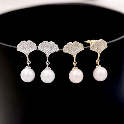 2021 Korean Decor Gold and Silver Zirconia Ginkgo Leaf Stud Earrings for Female Pearl Ears Elegant Jewelry Womens Accessories