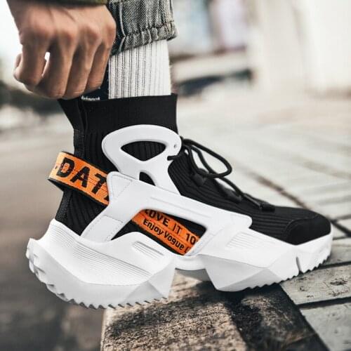 Men Soft Bottom Running Shoes 2021 Outdoor Antiskid Damping Walking Trekking Sneakers Summer Breathable Sock Shoes Running Shoes