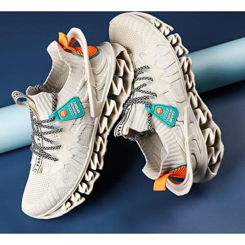 Breathable Casual Men Sneakers Comfortable Mesh Shoes Blade Running Shoes Non-Slip Stable Zapatos Soft Foldable Chaussures
