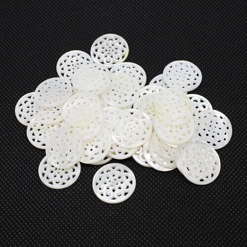 Round Fashion Natural Single Carved Shell Cabochon For Handmade Jewelry DIY Pendant Jewelry Accessories New Style Hot Selling