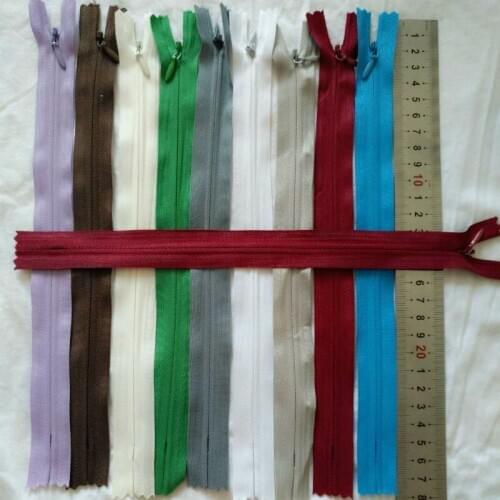 20 Pcs/lot 3# 25cm Cheap Coil Nylon Zipper for Sewing Women Dress Shirt Close End Off White Repair Kit Clothing Accessories