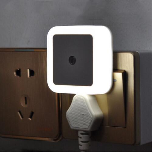 Goodland LED Night Light with control sensor, night lamp with energy-saving LED sensor, lamp with plug of European and American