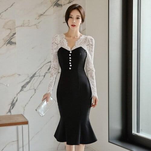 Korean Style Lace Patchwork Corset Black Dress Winter Spring 2021 Long Sleeve Ruffle Trumpet Wrap Dress Ladies Plus Size Jurken