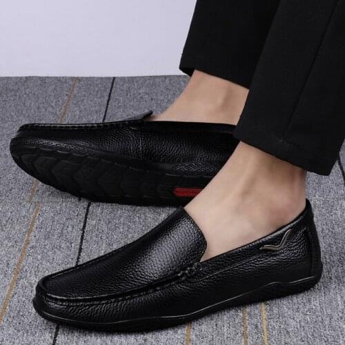Genuine Leather Men Casual Shoes Men Loafers Comfortable and breathable Slip On Mens Flats Breathable Male Driving Shoes