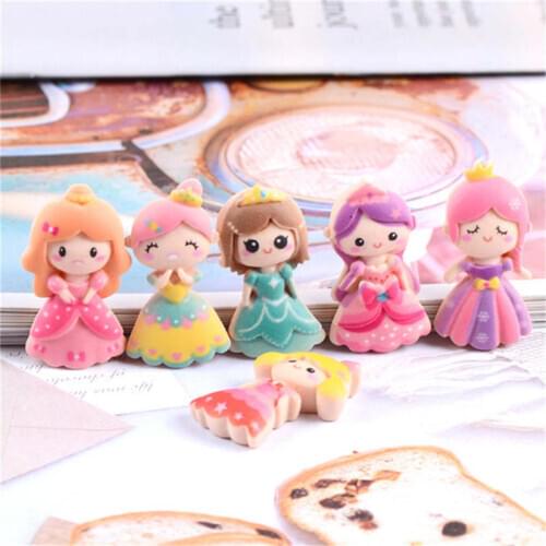Julie Wang 20PCS Resin Princess Charms Random Mixed Cartoon Girls Kawaii Flat Back Pendant Jewelry Making Accessory Home Decor