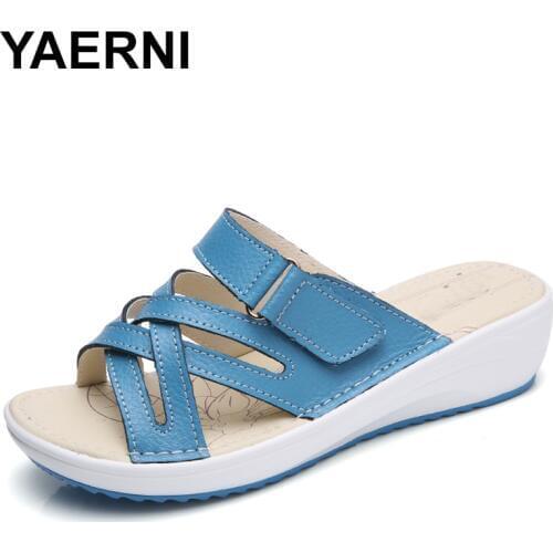 YAERNI 2018 Summer women slippers slip on round toe flat slides sandals women white black leather slippers flip flops slippers