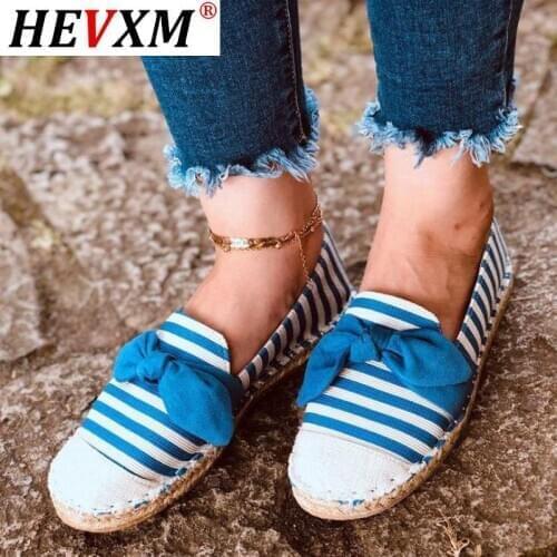 Fashion Women Flats Shoes Slip On Casual Ladies Canvas Shoes Thick Bottom Lazy Loafers Female New Fashion Zapatos Mujer