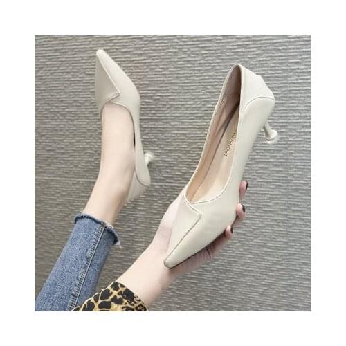 2020 new spring and summer shallow mouth single shoes middle heel comfortable white office shoes high heels fine heels