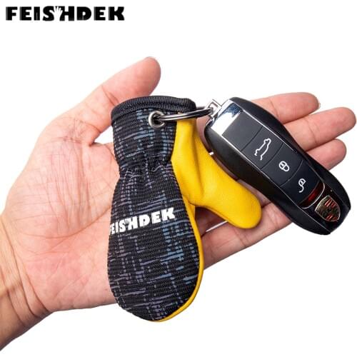 Leather Keychain for Car Key Ring Reflective Mitten Fashion Design Boyfriend Girlfriend Gifts Women & Men Keycharm Keyring