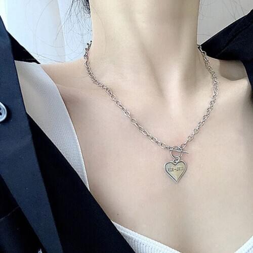 New Necklace 2021 Korean Fashion Necklaces for Women Retro Heart-shaped Pendant Necklace Female Jewelry Wholesale Kpop