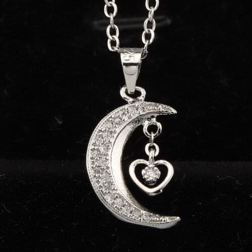 Fine Silvery Moon Pendant Necklace Fashion Charm Clavicle Chain Womens Statement Engagement Wedding Jewelry Christmas Gifts