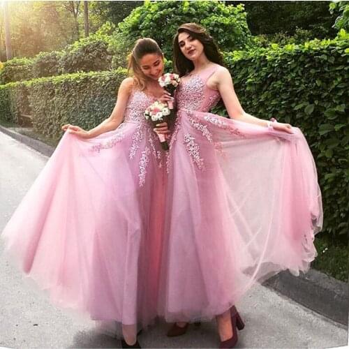 2019 Vestidos De Baile A-line Prom Dresses Illusion Bodice Scoop Neck Pink Tulle Elegant Long Appliques Prom Gowns