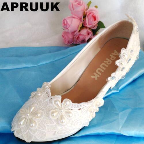 APRUUK Women's Glasses And Cases