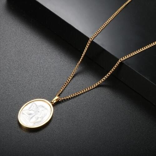 ZMFashion White Shell Angel Pendant Necklace For Women Aesthetic Jewelry Simple Clavicle Chain Female Choker Party Gifts bijoux