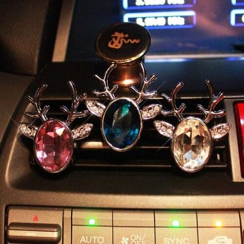 Hotsale air outlet fragrance car perfume decoration Japanese perfume clip personal creative crystal perfume air fresher