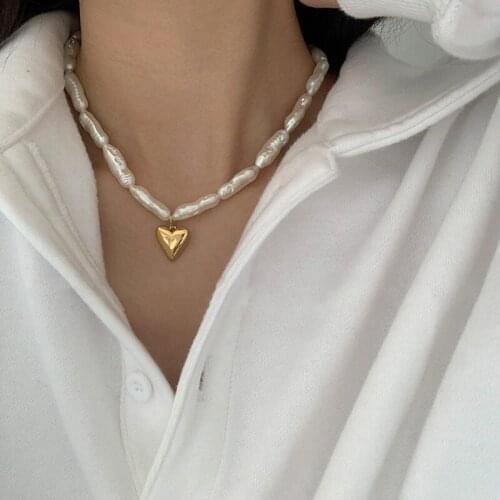 Vintage Imitate Pearl Choker Necklace for Women Gold Color Clavicle Chain Heart Flower Coin Pendant Wedding Jewelry Girls Collar