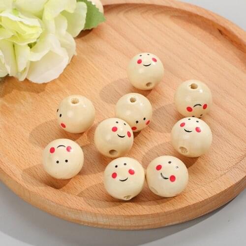 22/25MM DIY New Log Color Cartoon Cute Smiling Face Men And Women Doll Head 20 Wooden Beads Wood Products Accessories