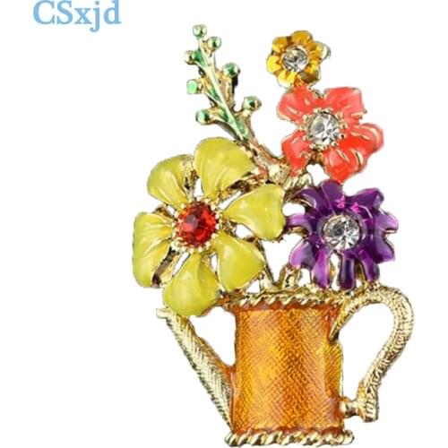Fashionable enamel brooch CSxjd in the form of Flower basket for men and women, a classic brooch with for the wedding, a party