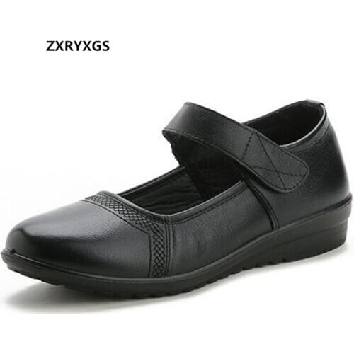 Promotion 2020 New Autumn Black Shoes Women Flats Soft Bottom Non-slip Comfortable Genuine Leather Shoes Mother Casual Shoes
