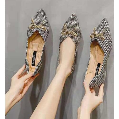 2021 New Womens flat shoes pointed bow Rhinestone fashion casual temperament soft bottom shallow mouth Lefu shoes