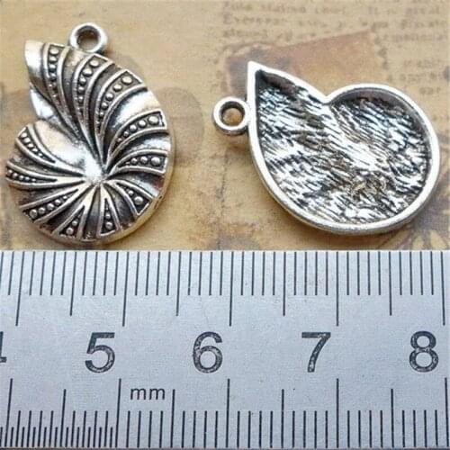 Clasibulous Xu Jewelry Making