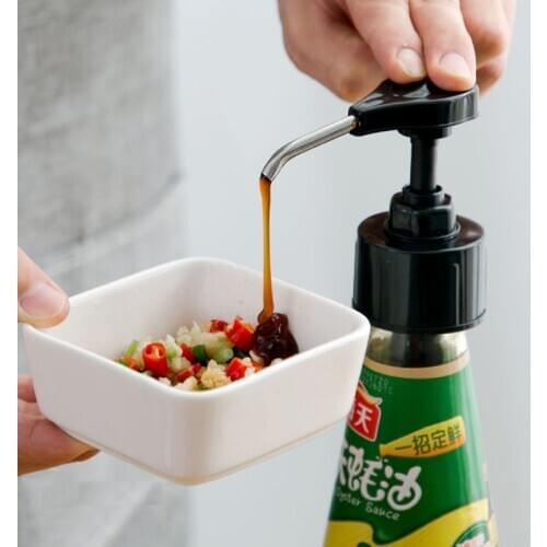 Oyster sauce bottle press nozzle squeeze household press nozzle salad tool pump head quantitative bottle press type