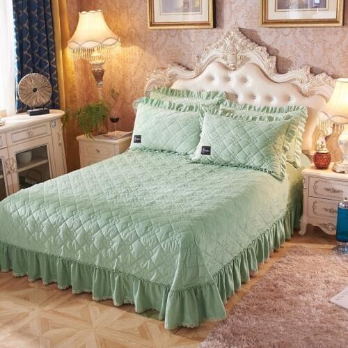 Thicker Warm Crystal velvet Quilted lace Bedspread Fitted Sheet Pillowcases Cotton 2/3pcs Solid Princess Lace Bedding Bed