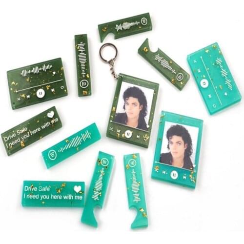 MP3 Player Glossy Epoxy Resin Silicone Mold Jewelry Fillings Pendant Accessory DIY Charms Handmade Lovers Message Keychain Craft