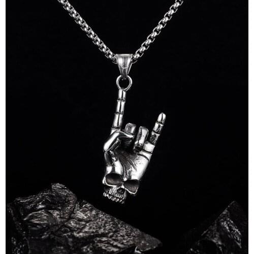 Fashion Rock Roll I LOVE YOU Gesture Pendant Necklace Men Women Stainless Steel Punk Skull Pendant Hip Hop Style Jewelry