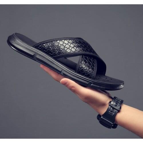 New Luxury Trend Fashion Men Casual Slides Vintage Designer Weave Summer Beach Sandals Outdoor Slippers Male Flip Flop Black