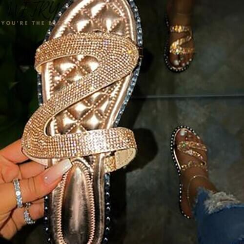 2020 Factorydirect free to send new sandals bright diamond leisure outdoor travel beach non-slip durablelarge sizeslippers women