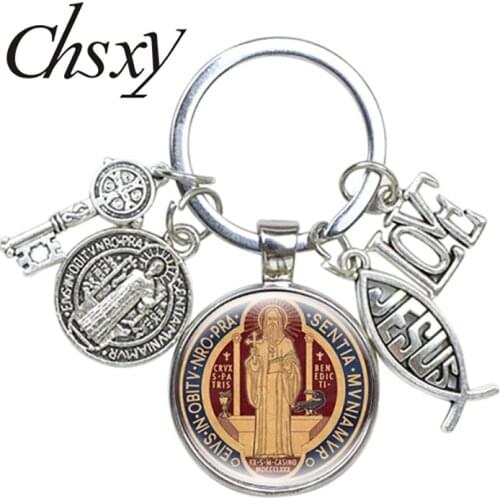 Religion Fish Jesus Keychain Round Disc Peace Love Charms Key Chains Holder Key Rings for Car Bag Glass Dome Christian Jewelry