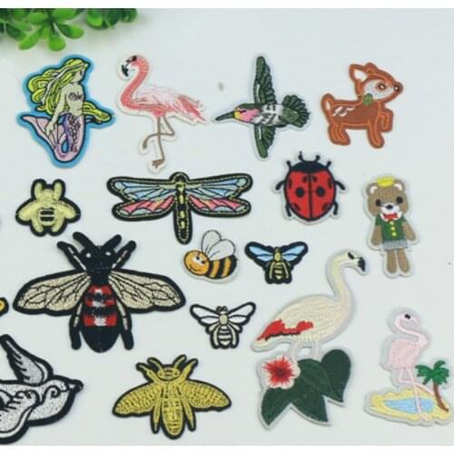 50pcs/lot Embroidery Patches Gold Silver Clothing Decoration Flamingo Mermaid Insect Ladybug Bee Diy Iron Heat Transfer Applique
