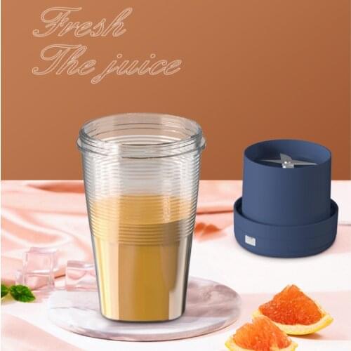 300ml Portable Electric Fruit Juicer Cup USB Rechargeable Smoothie Blender Machine Mini Fruit Mixer Cup Kitchen Manual Juicer