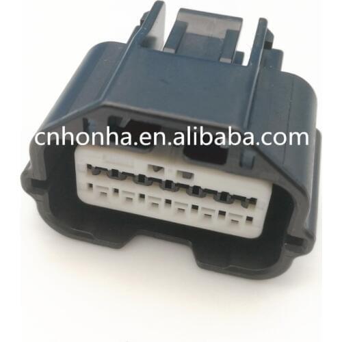 Free shipping 12 Pin Female Waterproof Auto accelerator pedal electrical cble Connectors 7283-8854-30