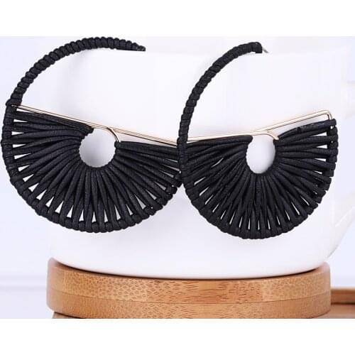 Pulsera 2020 Fashion Leather Earrings Women Hoops Round Earrings Jewelry Korean Luxury Black Earrings Drop Dangle Earring Big