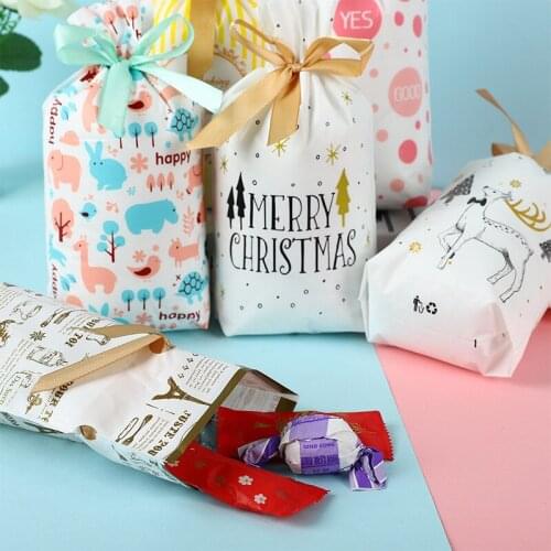 50 Pcs/lot Christmas Gift Bags Santa Claus Elk Candy Bag Xmas New Year Party Decoration Drawable Bags Packing Favors Cookie Bag