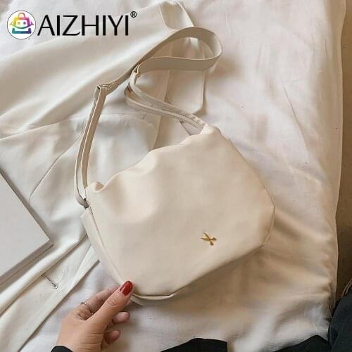 2021 Vintage Women Drawstring Pleated Solid Color PU Purse Shoulder Messenger Bags 2021 Pleated Female Handbag