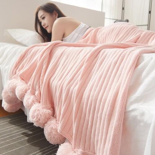 Inya Brand Chunky Knit Chenille Blankets Cute Pompoms Autumn Winter Warm Weighted Throw Blanket Cozy Casual Sofa Bed TV Throws