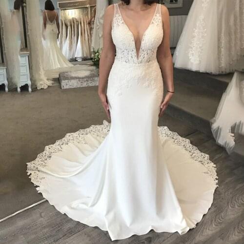 Spaghetti Straps Deep V-neck Mermaid Four-sided Elastic Fabric Wedding Dress with Lace Applique Sexy Bridal Dress