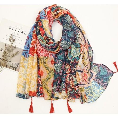 2021 Fashion Luxury Brand Aztec Floral Tassel Cotton Shawl Scarf Lady High Quality Wrap Pashmina Stole Bufandas Muslim Hijab