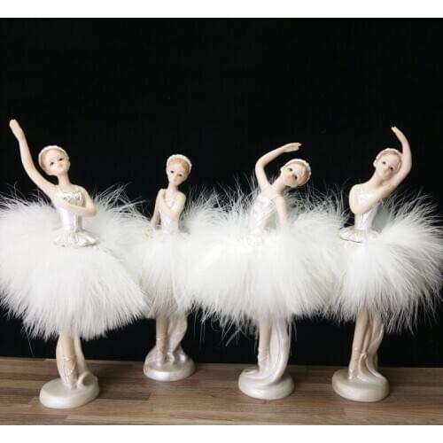 Beautiful Dancing Girl Figurines Ballet Women Statues Home Dance Room Decor Wedding Gifts Resin Sculpture Gifts for Christmas