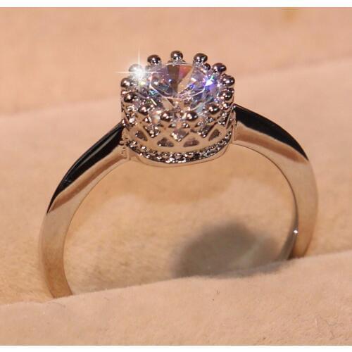 Size 5-10 Wholesale Top Selling Solitaire Luxury Jewelry 10KT White Gold Filled Round Cut AAA Cubic Zirconia Wedding Crown Ring