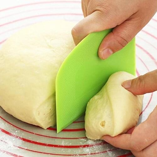 Pastry Cutter Plastic Cake Spatulas Dough Scraper Trapezoid Bread Pizza Fondant Tools Butter Knife Multiduty Green Safe Bakeware