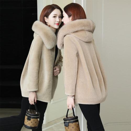 Women 2021 Autumn Winter Real Fur Jacket Female Natural Fox Fur Collar Hooded Coat Long Sleeve Sheep Shearling Overcoats B604